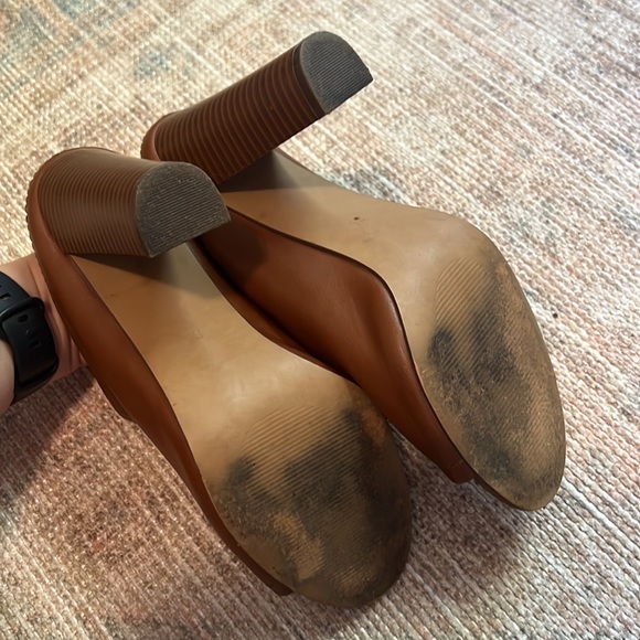 🔜 Mossimo heeled mules - Picture 2 of 3